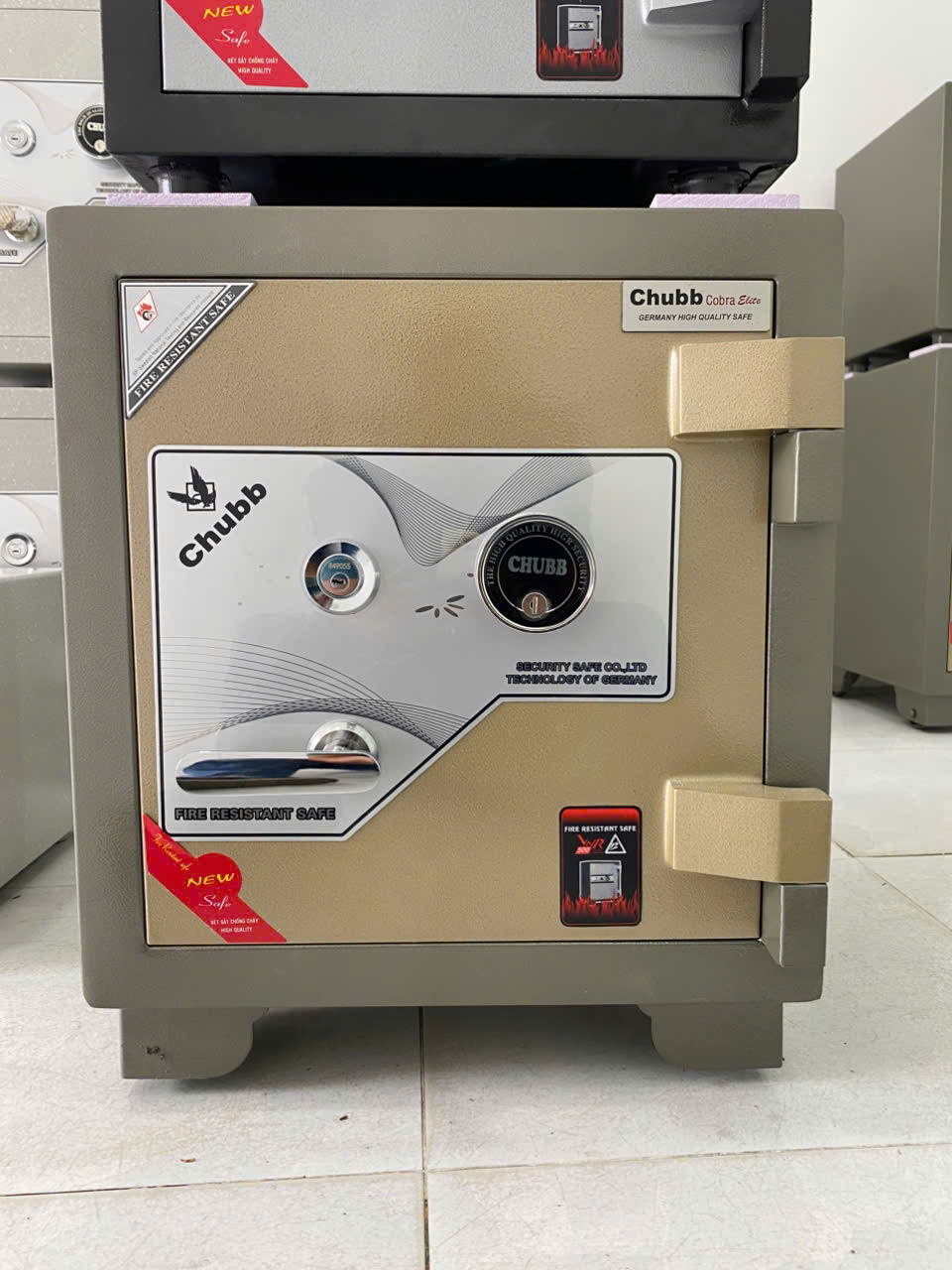 Két sắt Chubb CB-570C (100kg)